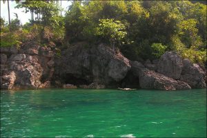 White Pebbles Beach Resort