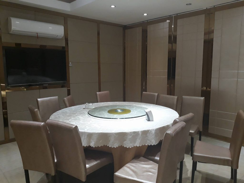 private dining rooms off the main hall