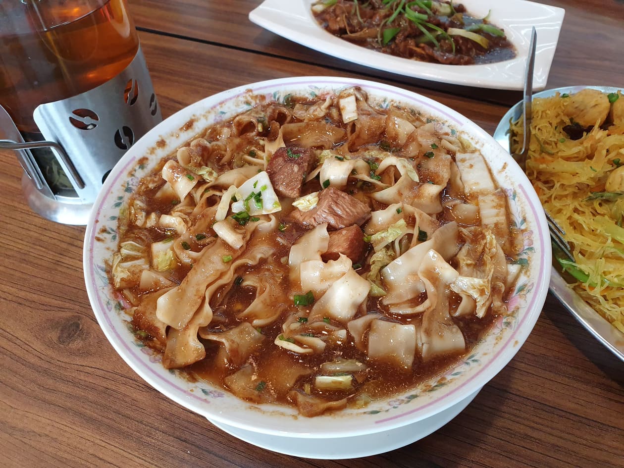 Taiwan Style Beef Noodles