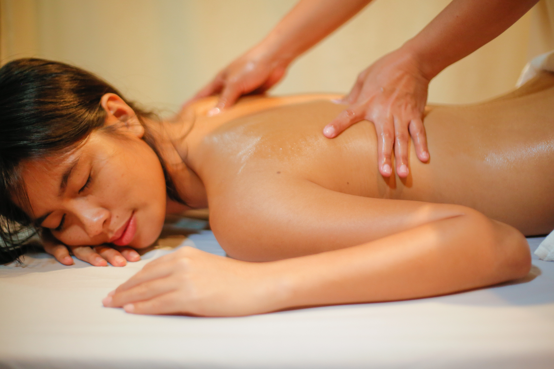 NUAT THAI MASSAGE SPA AND SERVICES NAGA